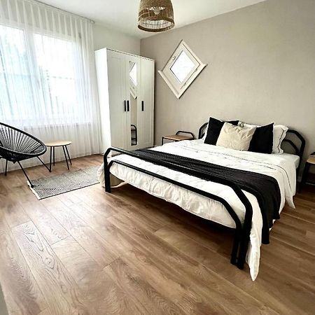 Black&White Apartment Uzwil Exteriér fotografie