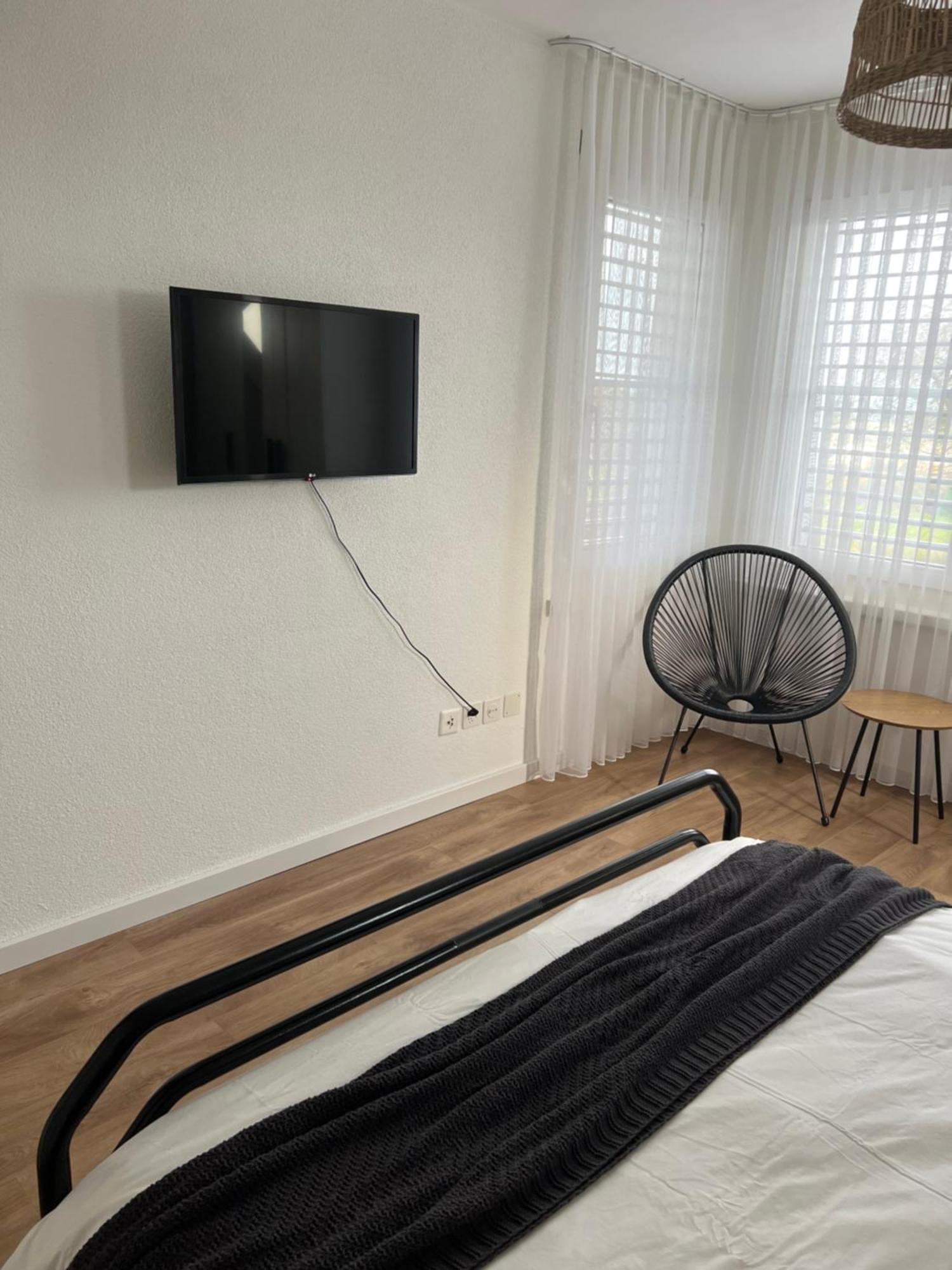 Black&White Apartment Uzwil Exteriér fotografie